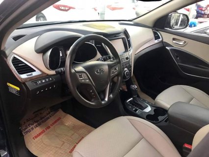 2017 Hyundai Santa fe for sale in good condition  3