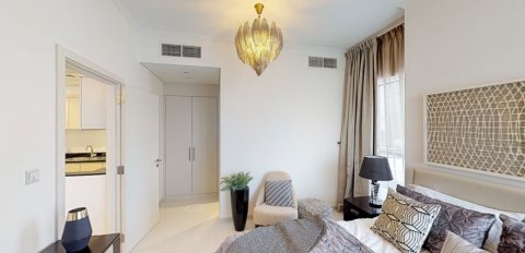 شقة غرفتين وصالة ذات إطلالة على ملاعب الغولف الفاخرة في دماك هيلز في دبي 3
