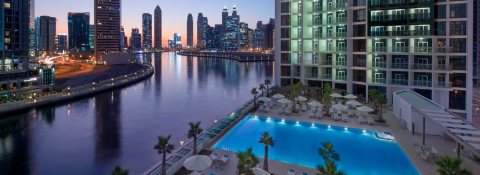 شقة فاخرة ذات مناظر بانورامية لقناة دبي المائية ب 719 ألف درهم