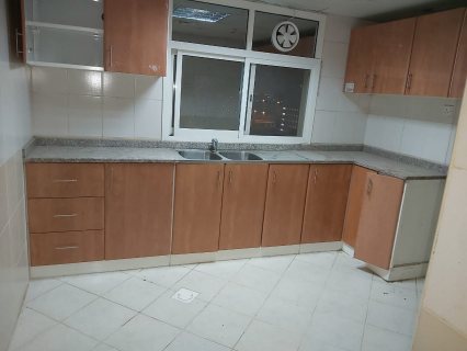 2 Bedroom Hall Apartment For Rent In A Private Building On University Street 2