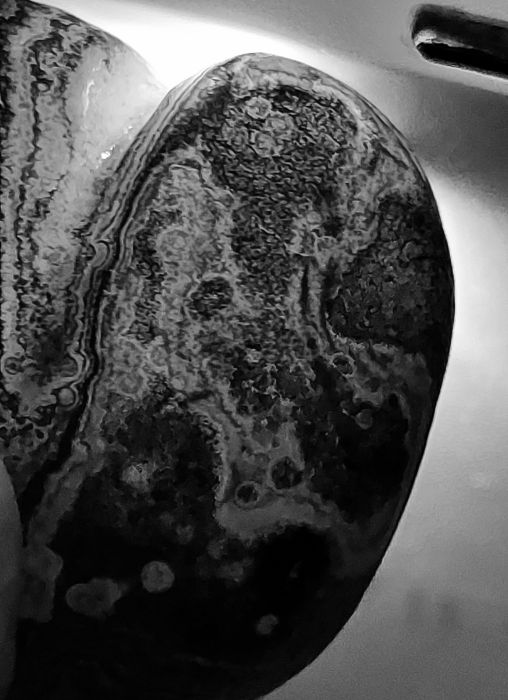 حجر كريم لا يقدر بمال  4