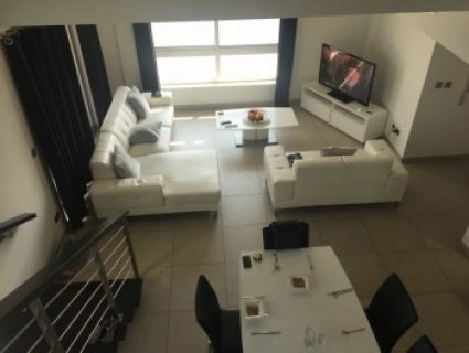 للبيع شقة دوبلكس 3 غرف واسعة و غرفه خادمه  في الجميره هايتس - دبي 3