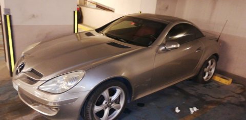 Mercedes SLK 350 - 2008 model in good condition for sale for 25000 dirhams
