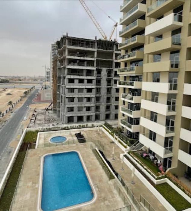 تملك شقة مكونة من غرفتين وصالة في ب 750 ألف درهم في دبي  4