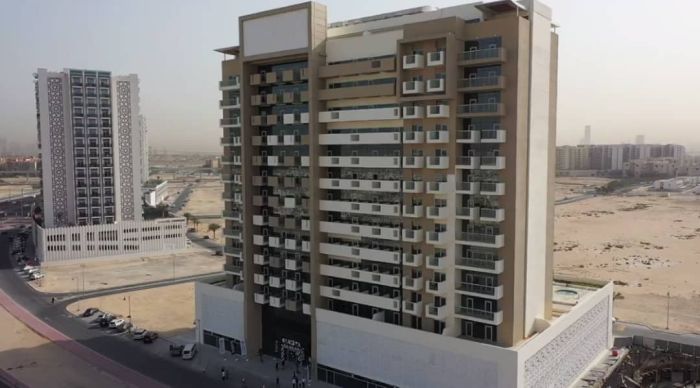 تملك شقة مكونة من غرفتين وصالة في ب 750 ألف درهم في دبي  6