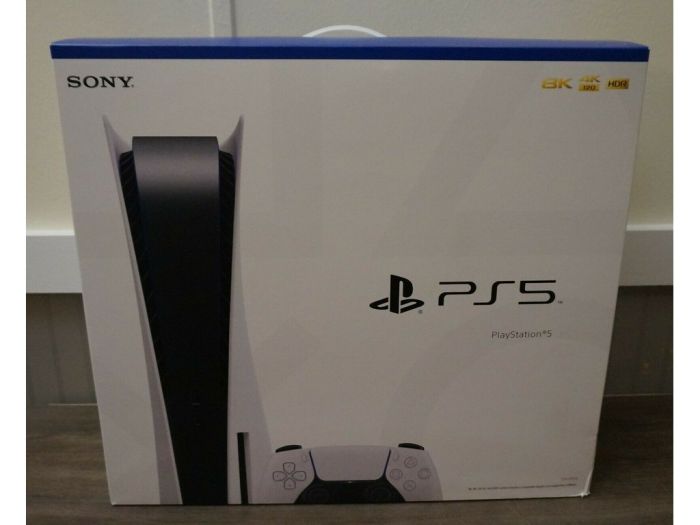 Sony playstation 5 Disc version with extra controllers   4