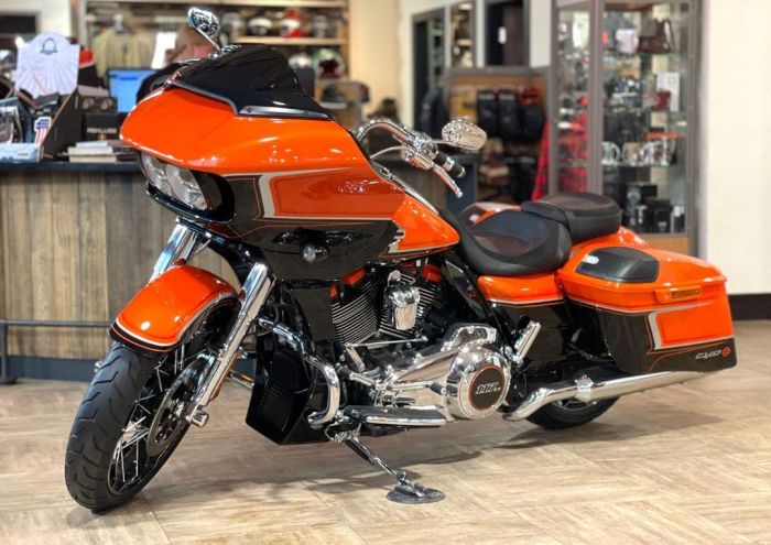 2022 Harley-Davidson CVO Road Glide 3