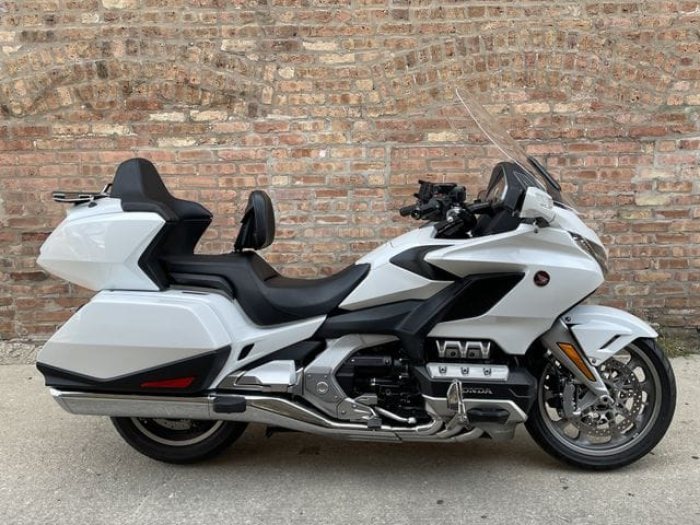 2018 Honda Gold wing available 2