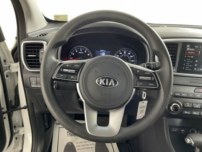 FOR SALE KIA SPORTAGE LX FWD 2020 4