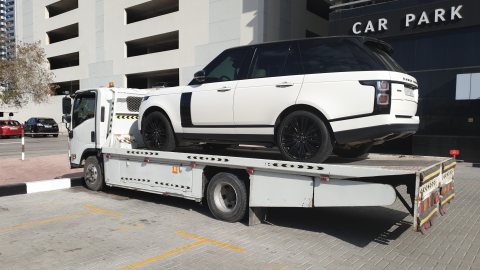 شحن سيارات من دبي الى جدة  1