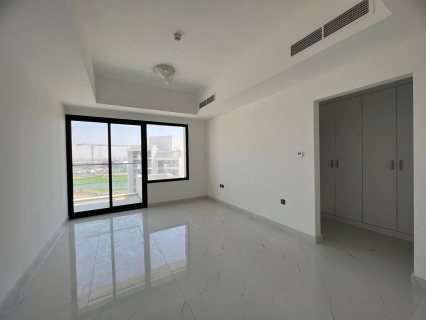 1 bedroom full golf view for sale in alzorah area only 25% and move directly 3