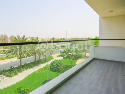 Luxury 1-BR Apartments in Al-Zorah, Ajman - Great Offer!