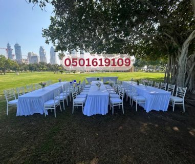 Rent tables with lights for rent, rent clean chairs for rent in Dubai.