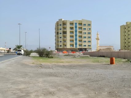 أرض سكنية للبيع في منطقة المنامة - عجمان (تاون هاوس أرضي + 1) 2