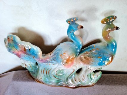 تحفة فنية  إيطالية أصلية من السيراميك  الحر مطلية بماء الذهب. 4