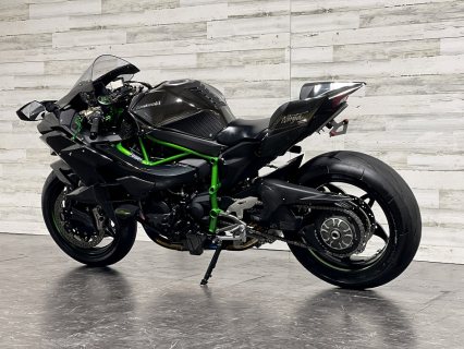 2023 Kawasaki Ninja H2 3