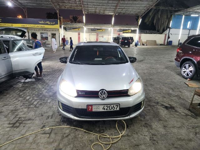 غولف GTI 2011 