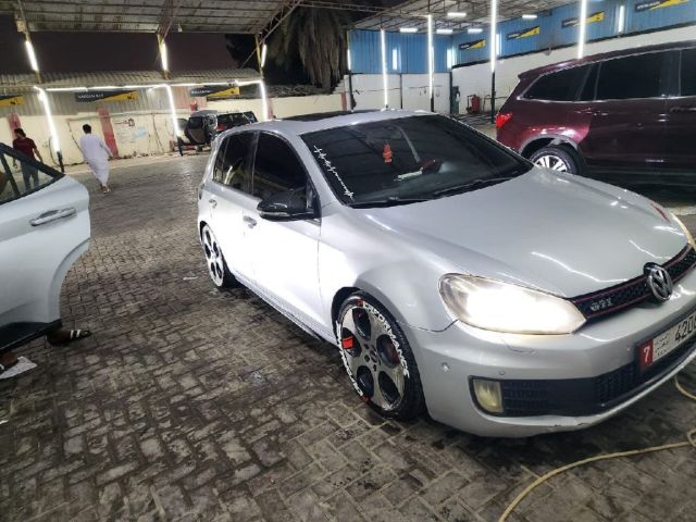 غولف GTI 2011  3