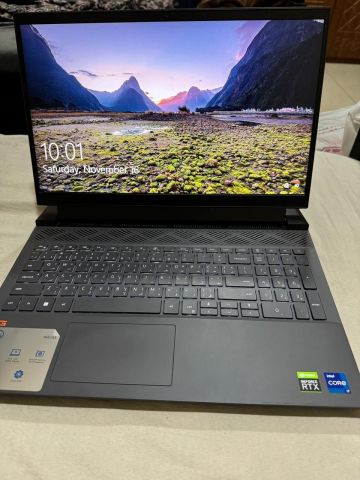 Dell G15 5520