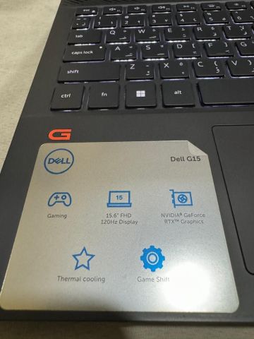 Dell G15 5520 4