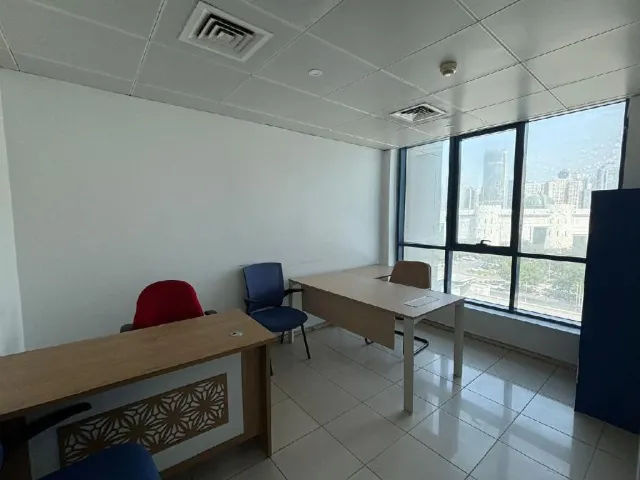 Office for rent in Sharjah start space 100 sq all services free s 3