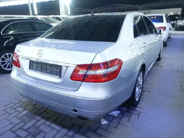 مرسيدس E300 بانوراما وارد كوريا موديل 2011 2