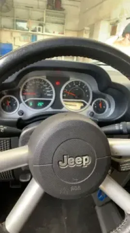 Jeep موديل 2009 كأير عادي 2