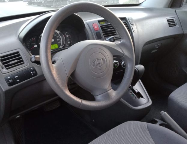 Hyundai Tucson V6 2.7L 4WD Model 2006 10