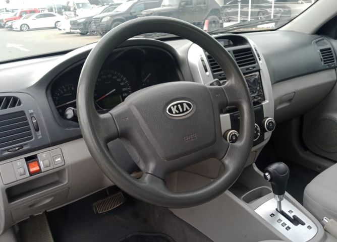 Kia Cerato EX V4 1.6L Model 2008 7