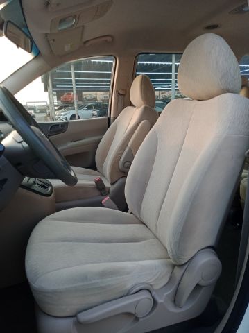 Kia Carnival V6 3.3L Model 2015