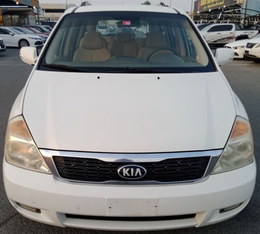 Kia Carnival V6 3.3L Model 2015 5