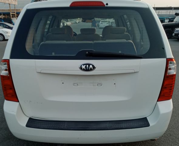 Kia Carnival V6 3.3L Model 2015 7