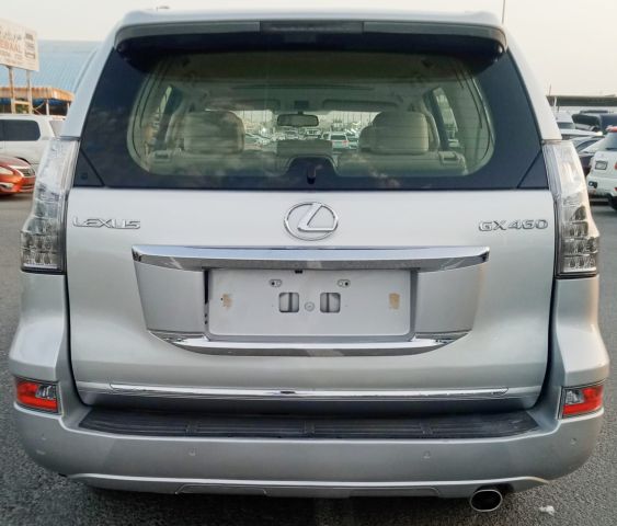 Lexus GX 460 V8 4.6L Full Option Model 2014 5