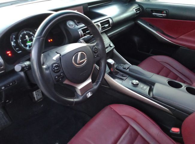 Lexus Is250 F Sport V6 2.5L Full Option Model 2015 9