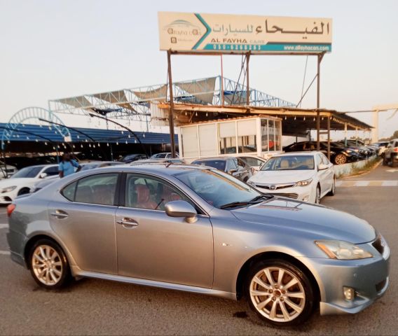 Lexus IS 300 V6 3.0L Full Option Model 2008