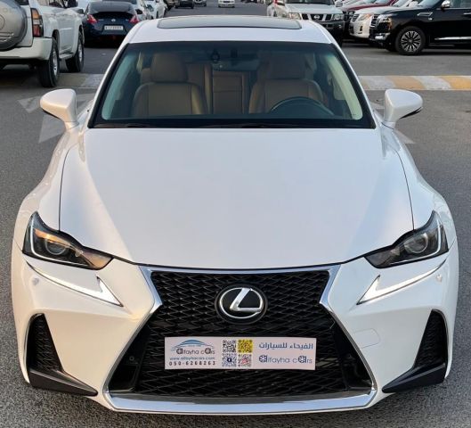 Lexus IS 350 V6 3.5L Full Option Model 2017 3