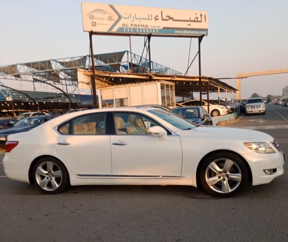 Lexus LS460 4.6L V8 Model 2011 2