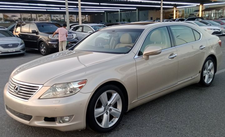 Lexus LS460L V8 4.6L Model 2011(No Accident Clean Title) 4