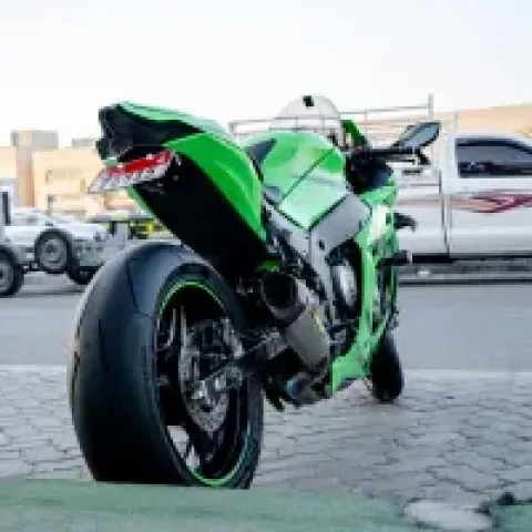 كوزاكي ZX10R خليجي موديل 2017 3