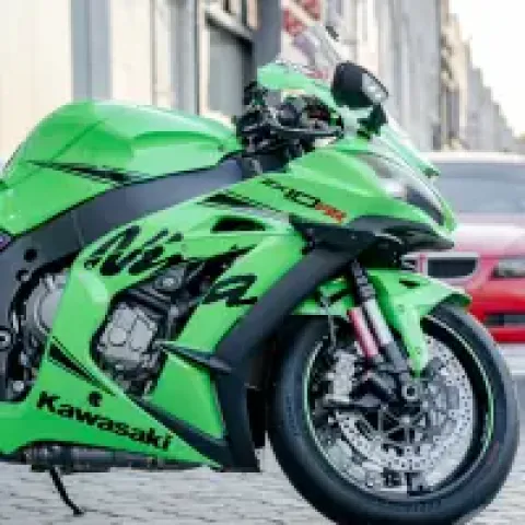 كوزاكي ZX10R خليجي موديل 2017 5