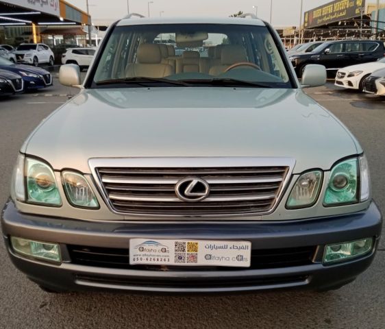 Lexus LX470 V8 4.7L Full Option Model 2005 9