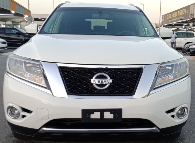 Nissan Pathfinder SV V6 3.5L Model 2016 5