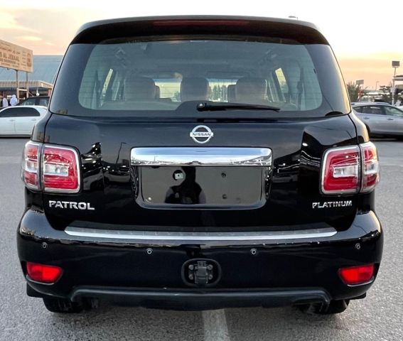 NISSAN PATROL SE PLATINUM V8 5.6L FULL OPTION MODEL 2014 3