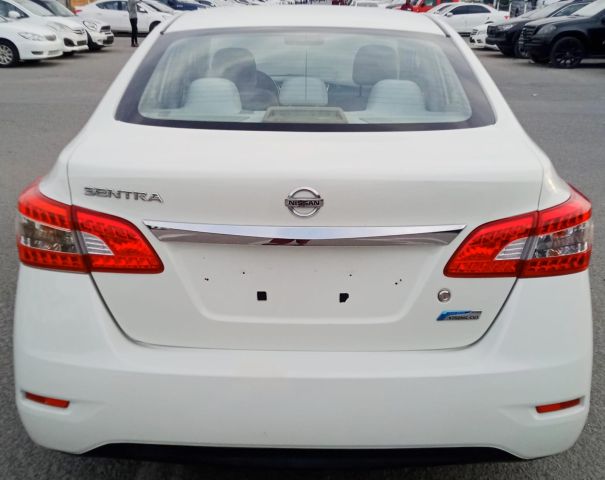 Nissan Sentra V4 1.8L Model 2014 5