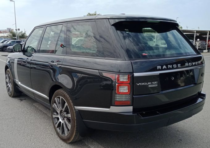 Range Rover Vogue SE Autobiography supercharged V8 5.0L Full Opti 6