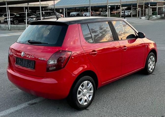 Skoda Fabia V4 1.4L Model 2015 6