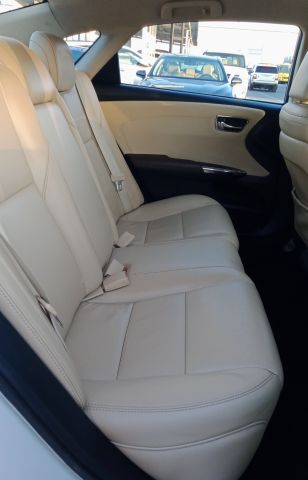 Toyota Avalon V6 3.5L Model 2014 9