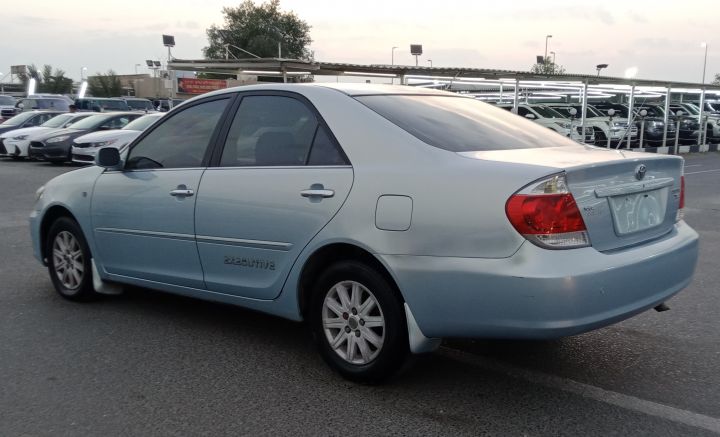 Toyota Camry XLI V4 2.4L Model 2005 3