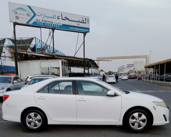 Toyota Camry GL V4 2.5L Model 2014 5