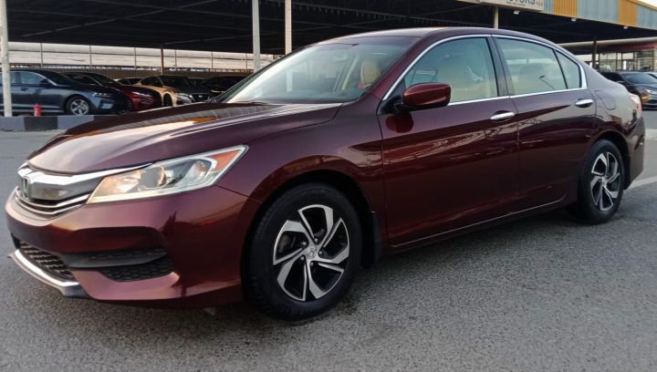 Honda Accord LX V4 2.4L Model 2017 3